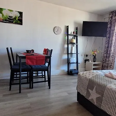 Apartment King Apartament 1 Mit Netflix *